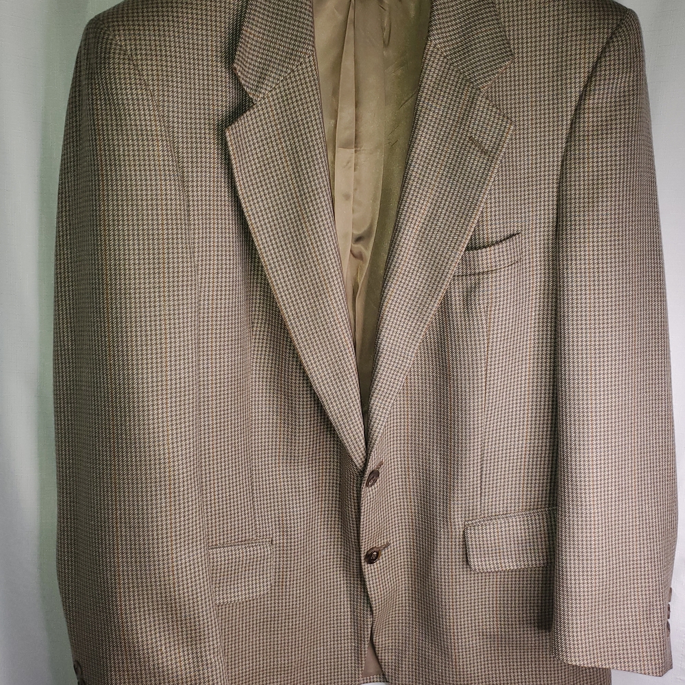 Burberry Tan Houndstooth Blazer